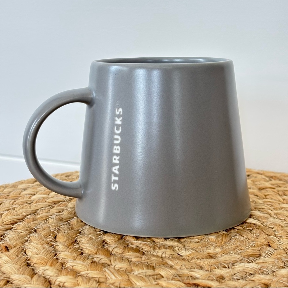 Starbucks 2013 Gray Matte Mug with Tapered Design 16 Ounce